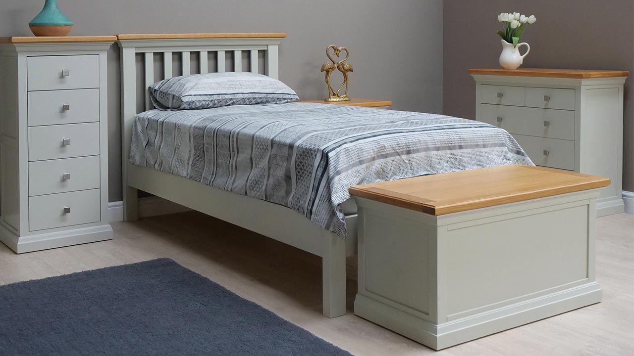 Cotswold Moonlight Bedroom Furniture