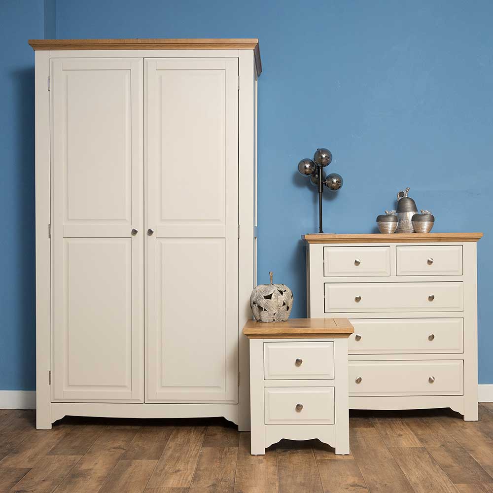 Lily Oak Ivory Bedroom Furniture