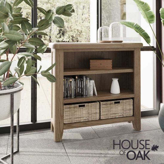 Chatsworth Oak Small Bookcase with Baskets
