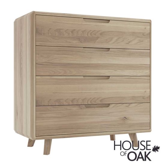 Como Solid Oak 4 Drawer Medium Chest of Drawers