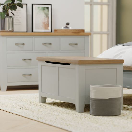 Buttermere Oak Blanket Box Painted in Moon Grey