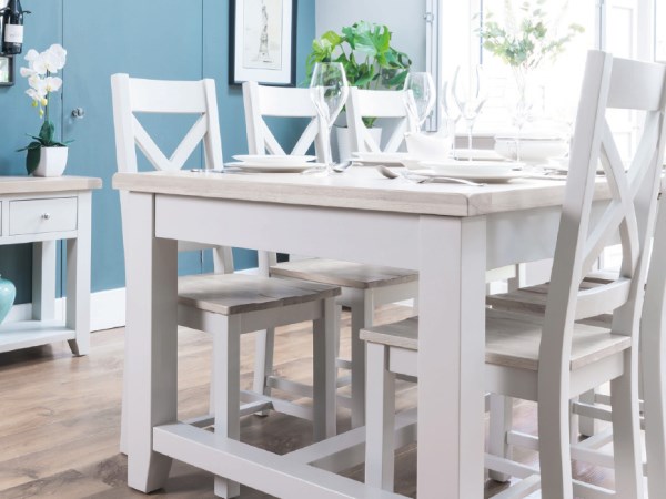 Chalked oak on sale dining table