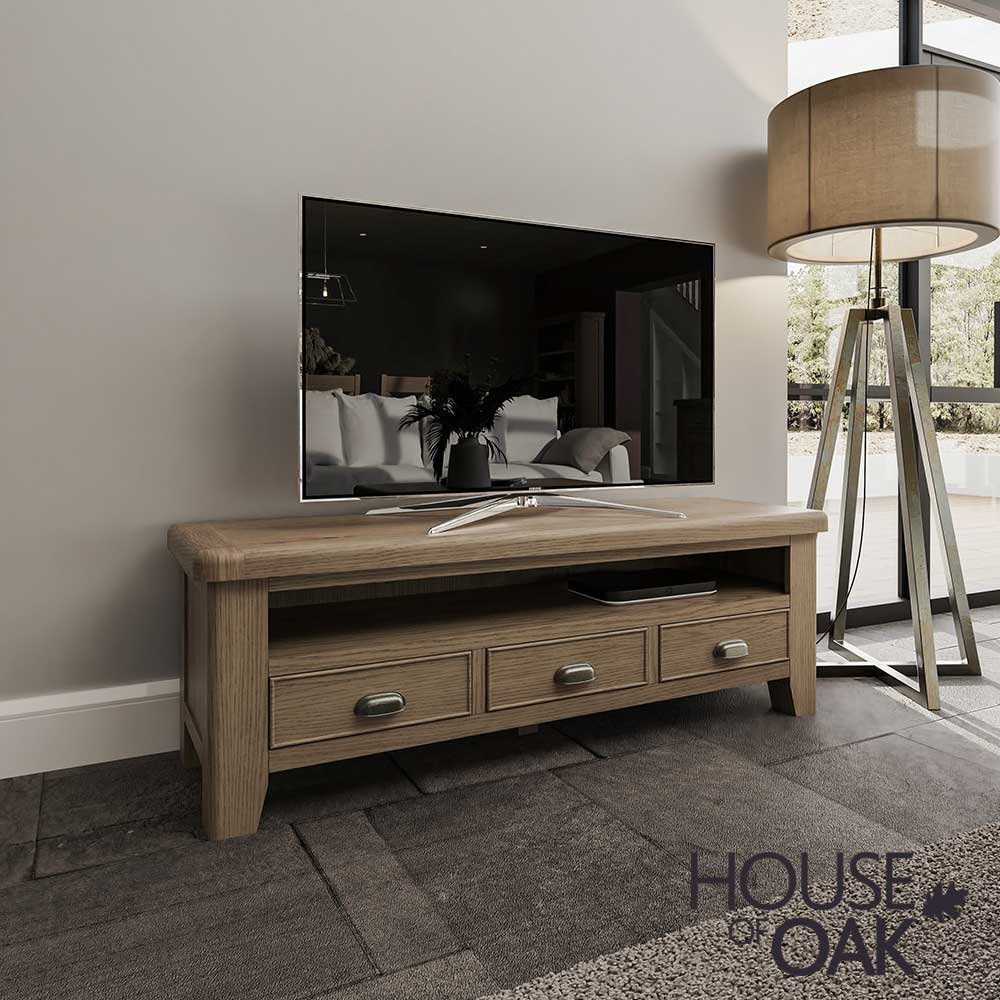 Chatsworth Oak Large TV Unit