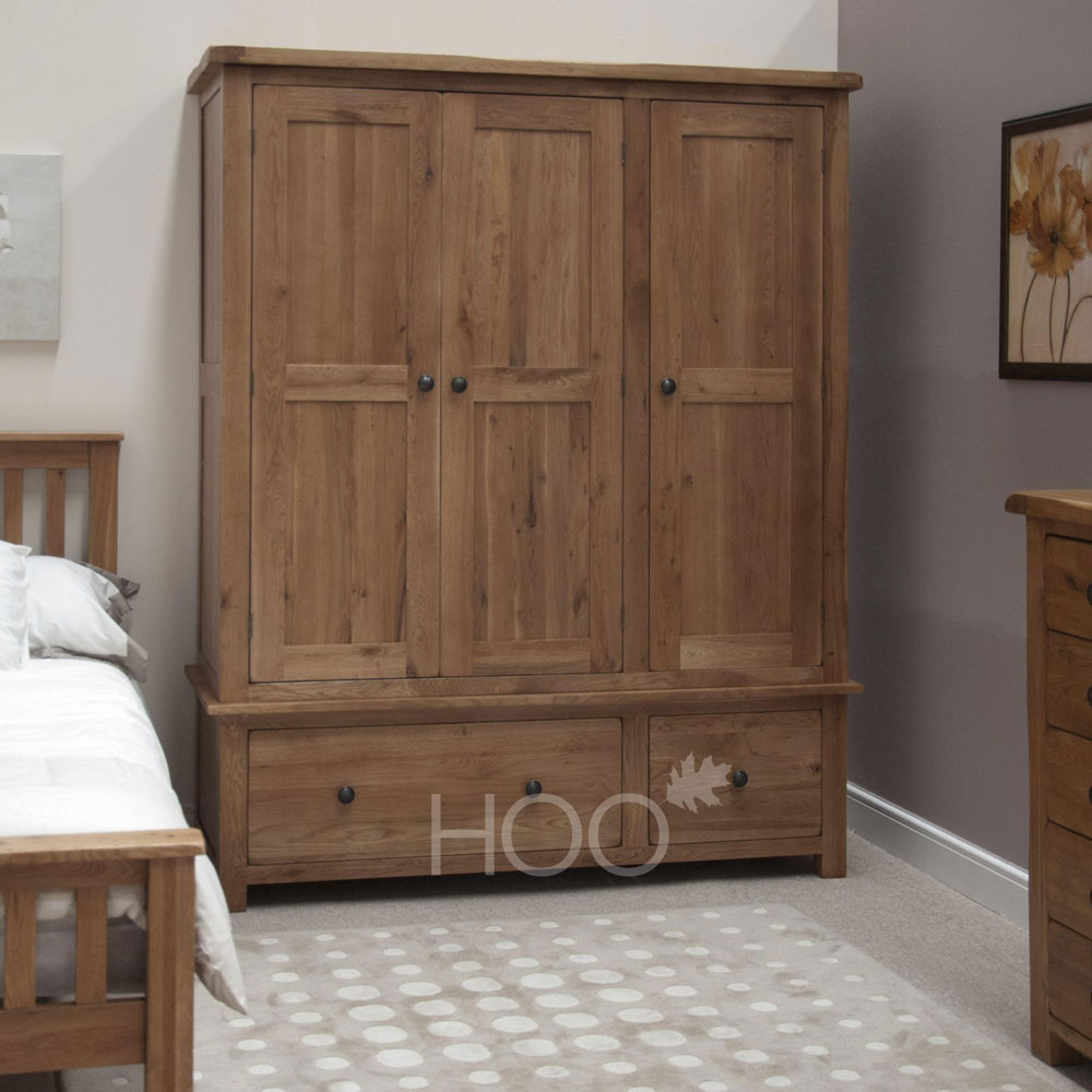 Rustic Solid Oak Triple Wardrobe