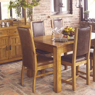 Small Oak Dining Tables