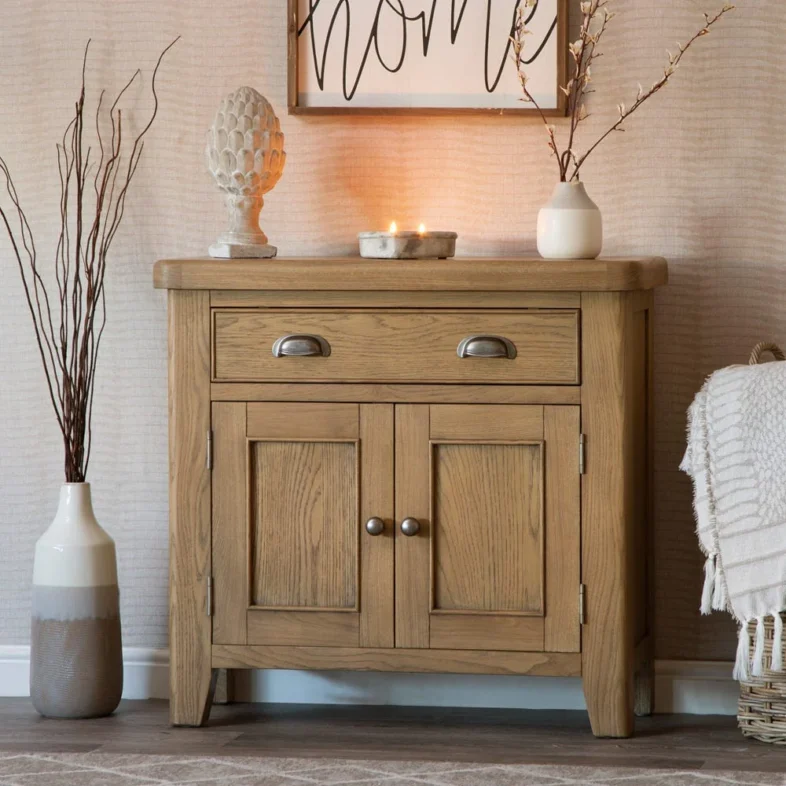 Chatsworth Oak Small Sideboard