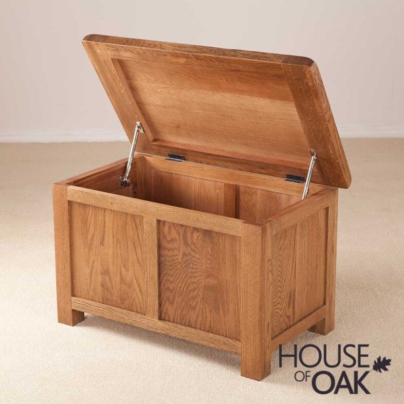 Balmoral Oak Small Blanket Box - Image 4