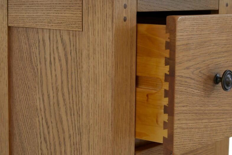 Paignton Oak Narrow Bedside Cabinet - Image 11