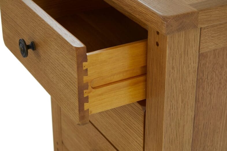 Paignton Oak Bedside Cabinet - Image 7