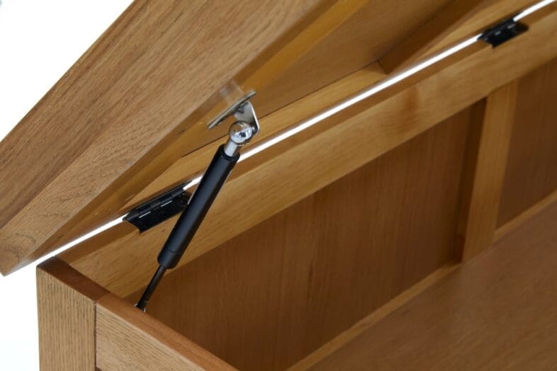 Paignton Oak Storage Blanket Box - Image 8