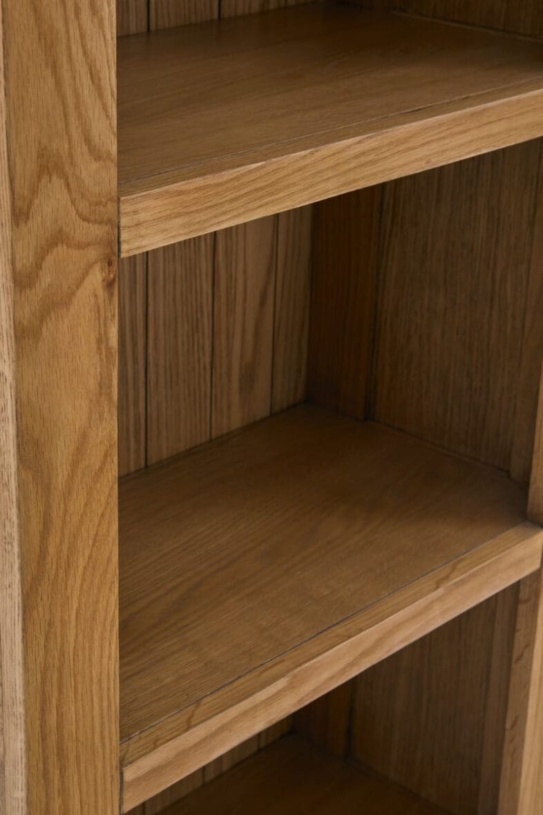 Paignton Oak Slim Bookcase - Image 6