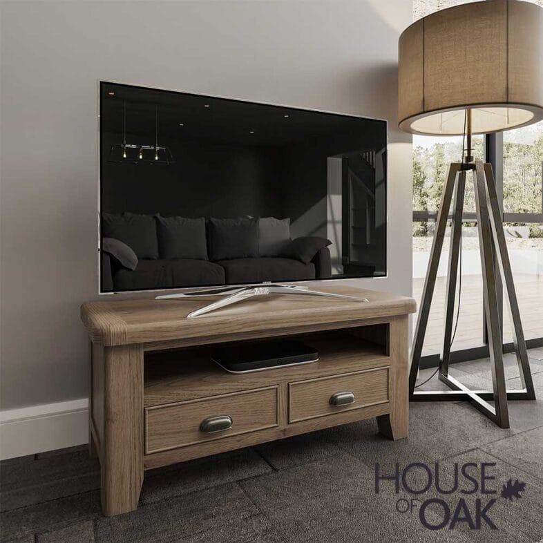 Chatsworth Oak Standard TV Cabinet