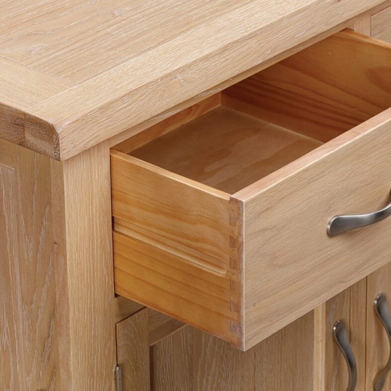 Buttermere Oak Small Sideboard - Image 3
