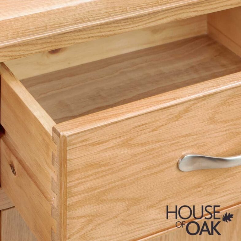 Kensington Oak 3 Door 3 Drawer Sideboard - Image 7
