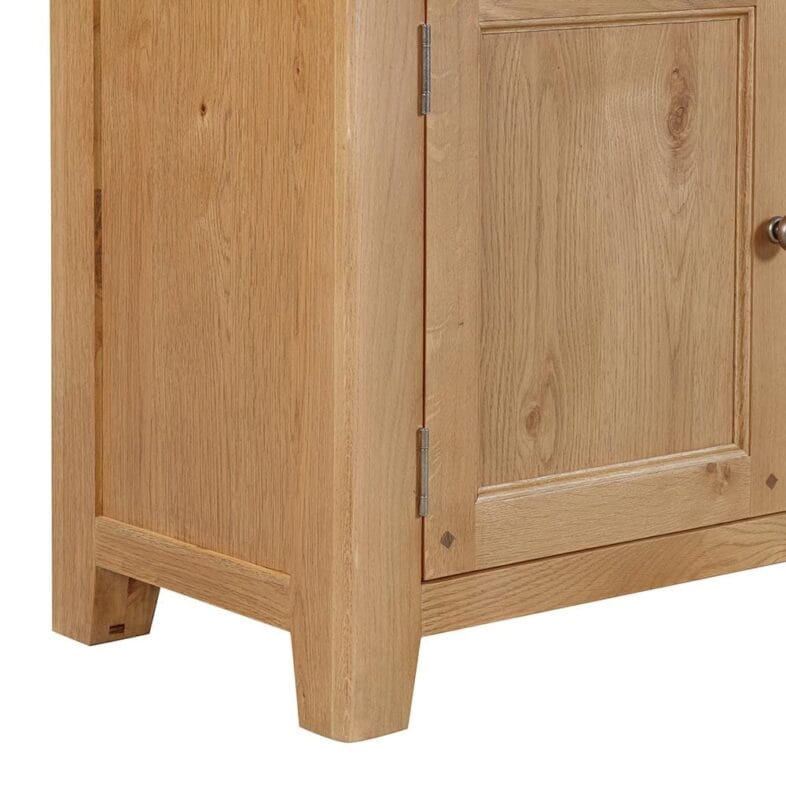 Knightsbridge Oak Extra Large TV Unit and Media Strorage Unit - Image 9