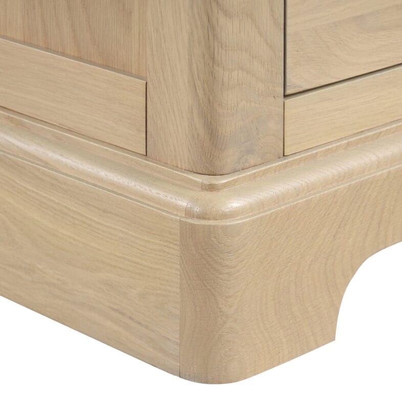 Cornwall Oak 2 Over 2 Chest of Drawers - Image 5
