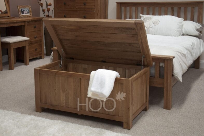Rustic Solid Oak Blanket Box - Image 2