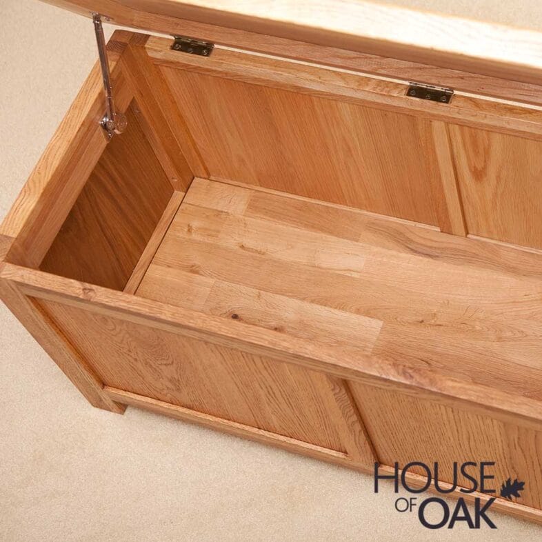 Windsor Oak Large Blanket Box - Image 5