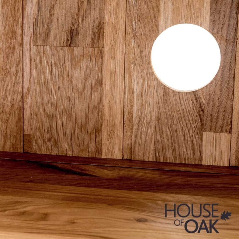 Windsor Oak Corner TV Cabinet With Doors - Image 6