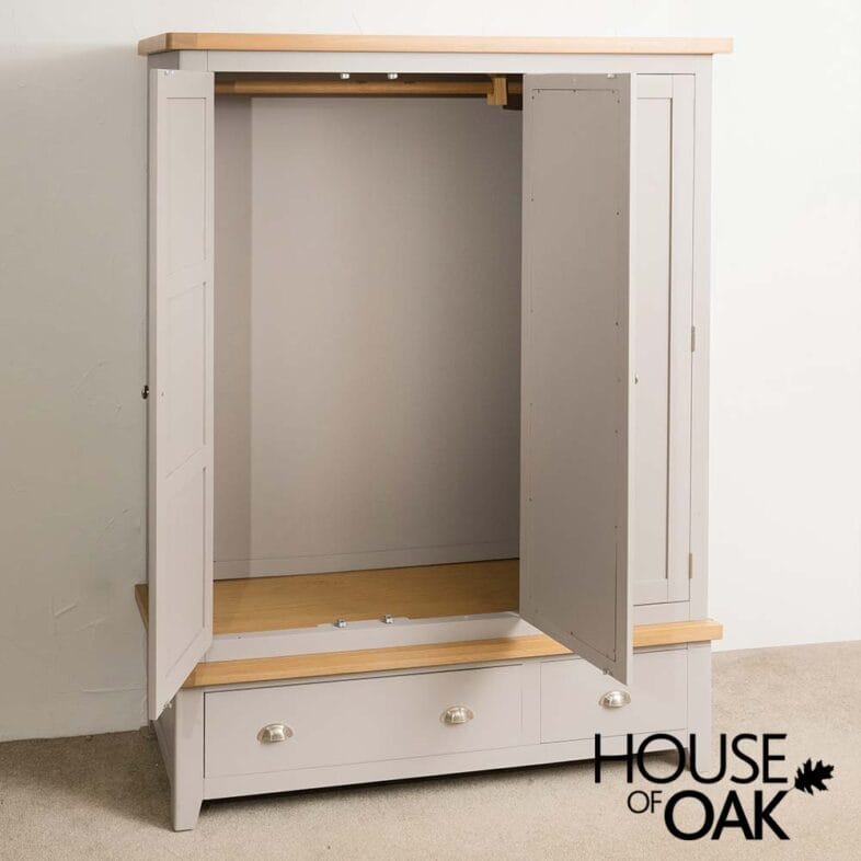 Tuscany Oak Triple Wardrobe with Drawers in Grey Painted - Image 6