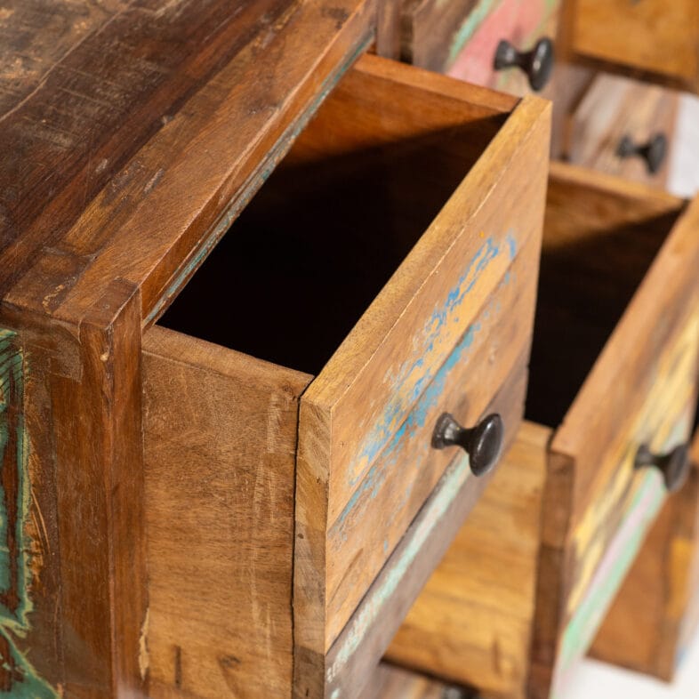 REC-06 Chest of 9 drawers (3)